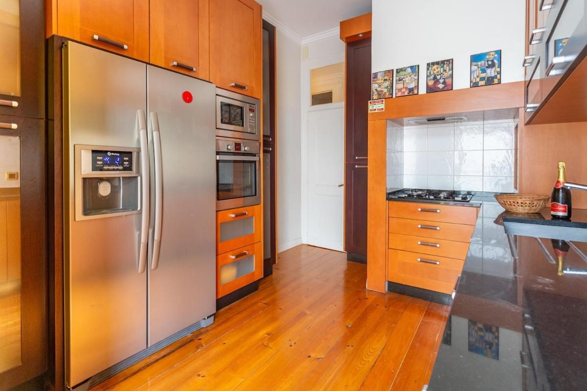 Bright 2 Bedroom Apt 100M From Av. Liberdade Lisboa 外观 照片
